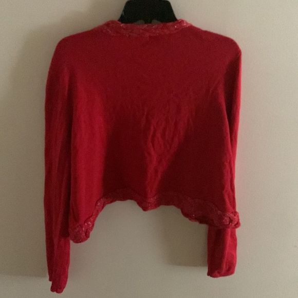 Red sweater - Picture 2 of 2